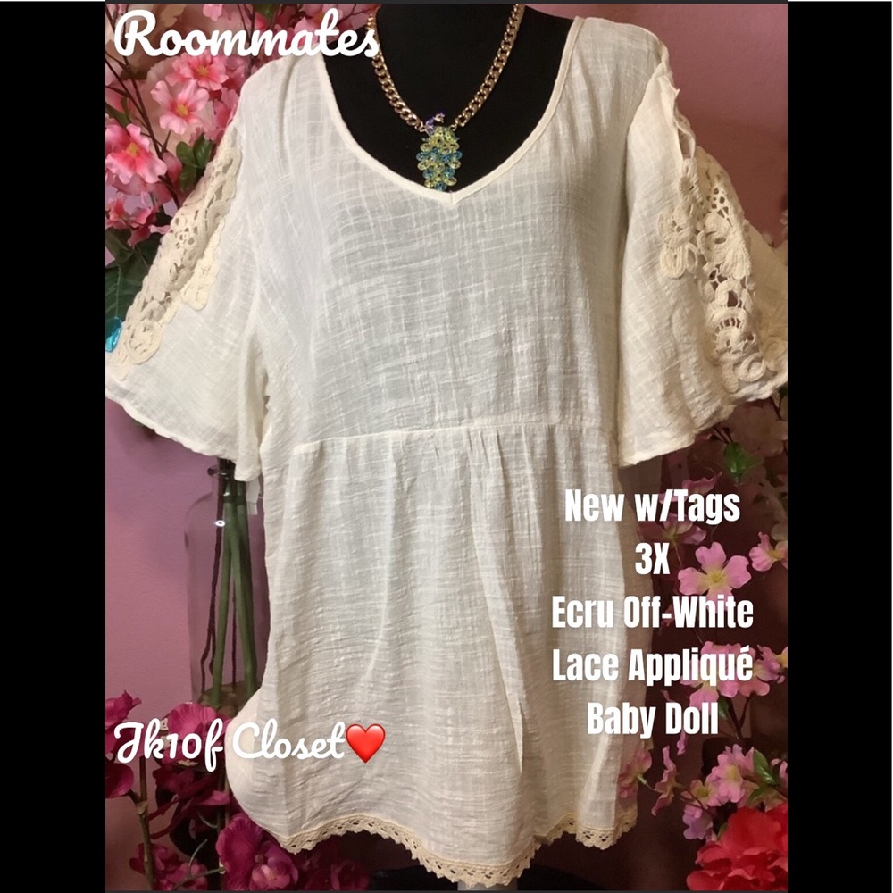 LOWEST🌺 NWT ROOMMATES 3X LACE APPLIQUÉ BABY DOLL TOP